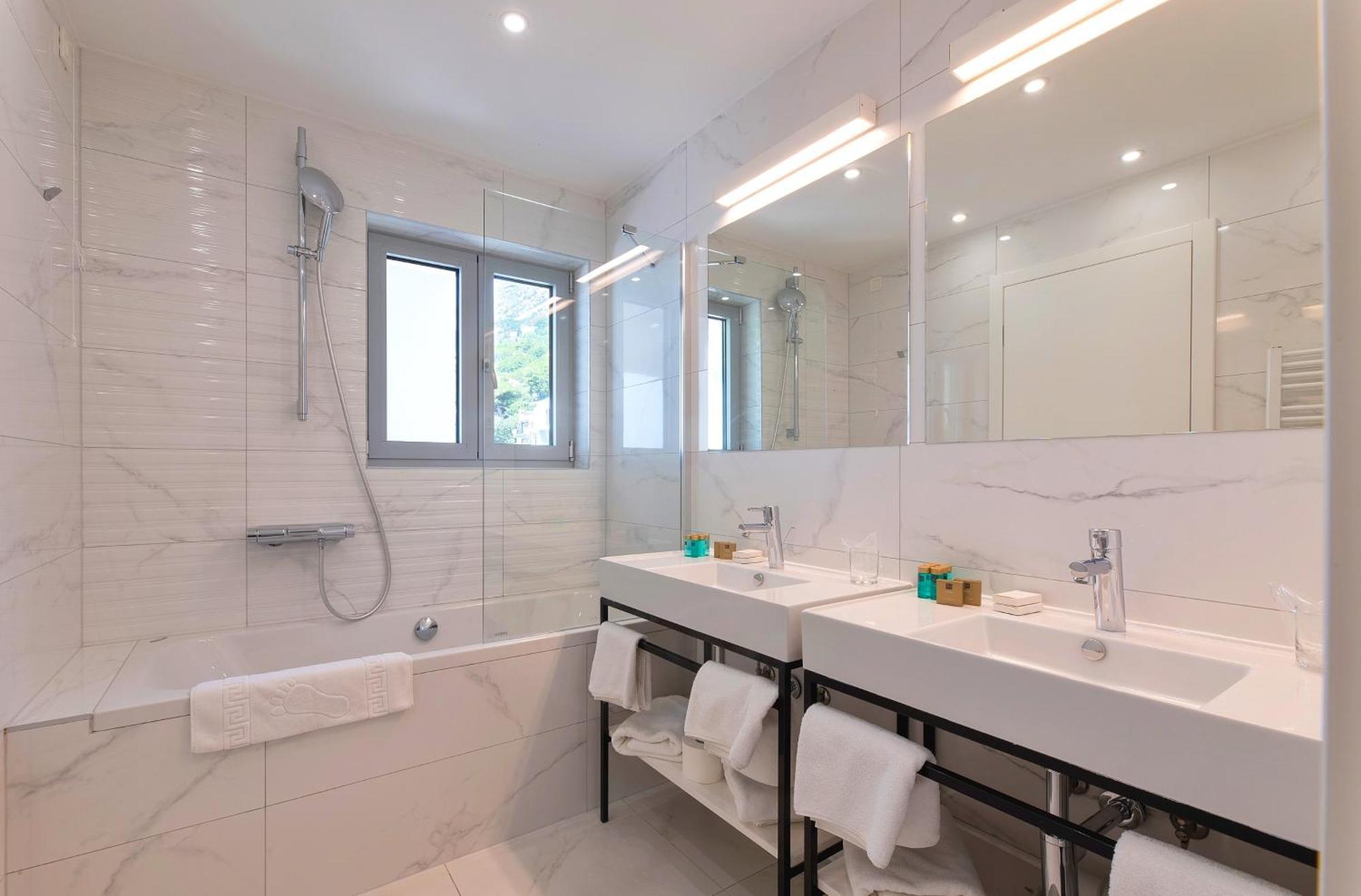 Saint Hildegard Hotel Omis